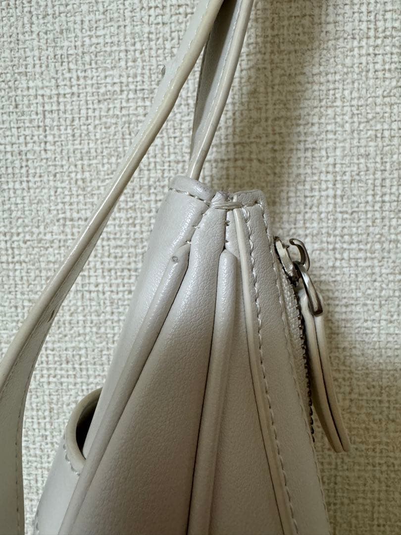 FOLNUA(フォルニュア) オーバルバッグ ライトベージュ_プレーン