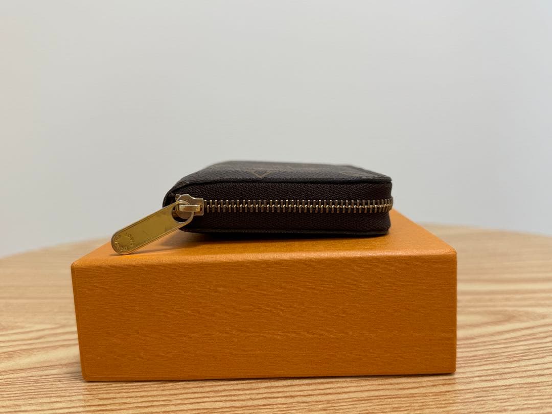 ☆ルイヴィトン ジッピーパース モノグラム 小銭入れ IC有り☆