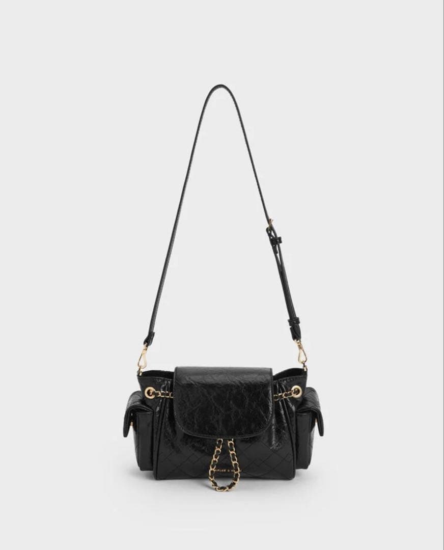 〈新品〉CHARLES&KEITH Duo 2wayフロントフラップバックパック