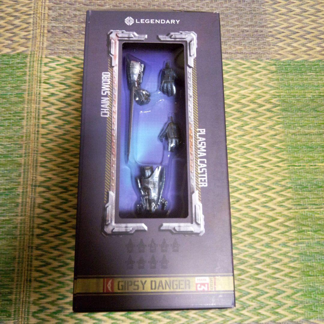 パシフィック・リム10thアニバーサリー　ジプシー・デンジャー&ジプシー・アベン