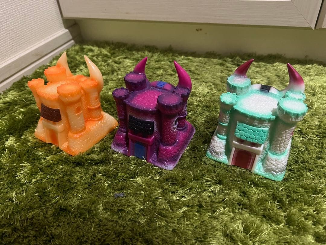 MOTULOS モツロス モツロス城 NERD ONE 消しゴム 塩ビ ソフビ - メルカリ