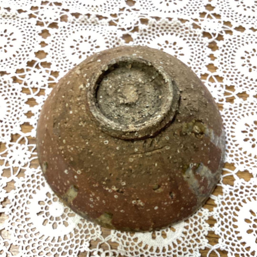 k15 古い伊羅保 陶器の深い茶碗 鉢 茶色と灰色 茶道