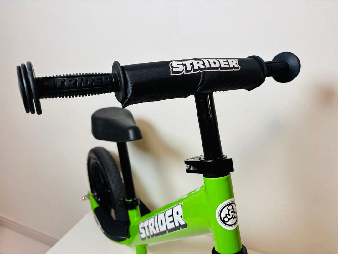 ストライダー 12 スポーツ グリーン THREE WEATHER プロテクター