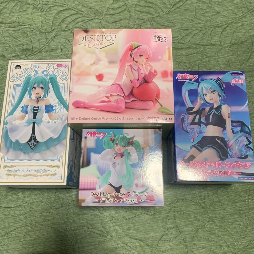 初音ミク 桜ミク フィギュアまとめ売り - メルカリ