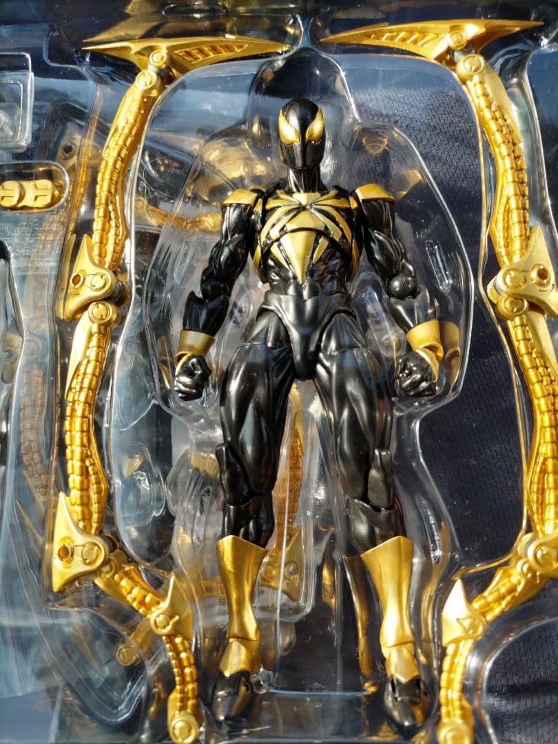 リボルテック アメイジング・ヤマグチ アイアンスパイダー ブラック