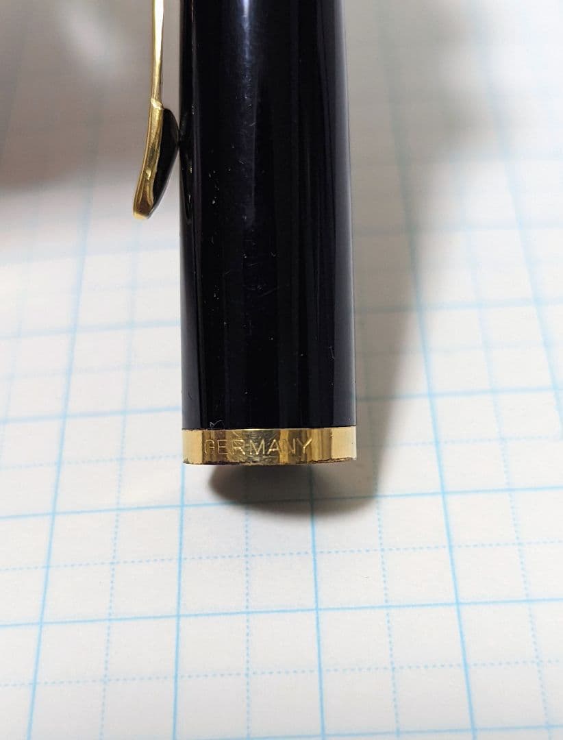 Pelikan ペリカン 400NN M&K 万年筆 ブラック (F)