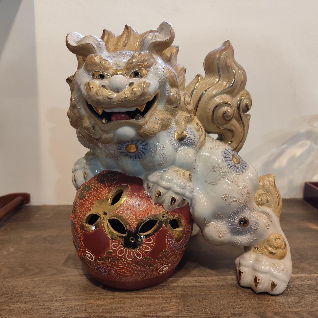 陶器製 獅子の置物 - メルカリ