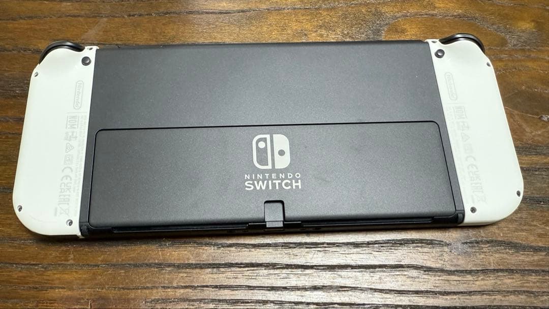 Nintendo Switch 有機ELモデル・ホワイト ★ケース・カバー付き