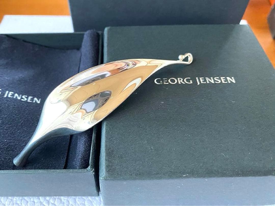 極美品GeorgJensenプリュム羽ジョージジェンセンブローチ391TORUN