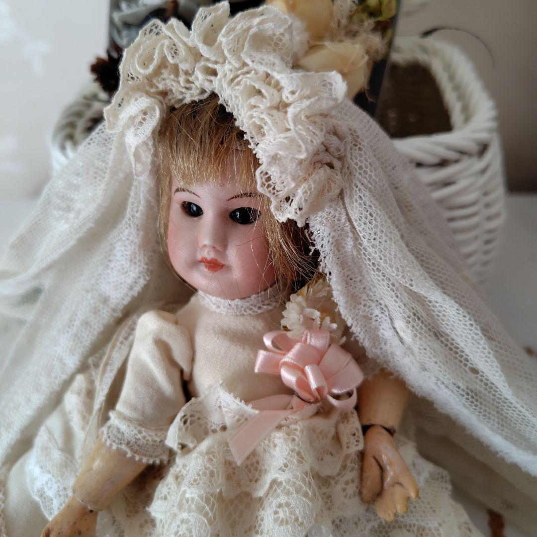 花嫁衣裳のアンティークドール アンティークドール 花嫁衣装