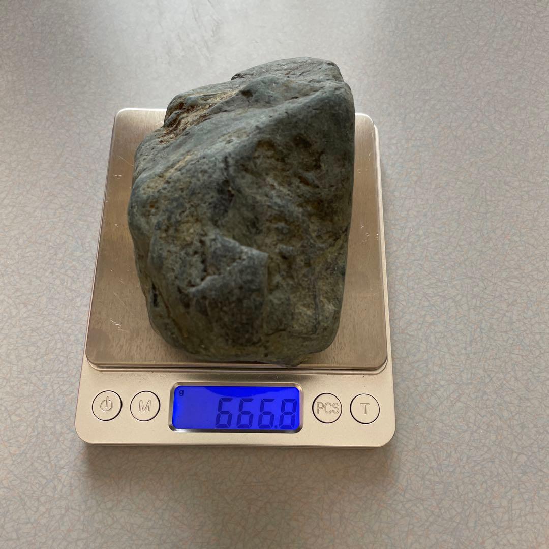 八海石 天然黒石 6個セット 水槽用レイアウト 14kg