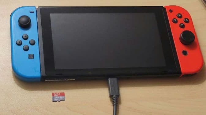 Nintendo Switch本体・128GBカード・Proコン　セット中古