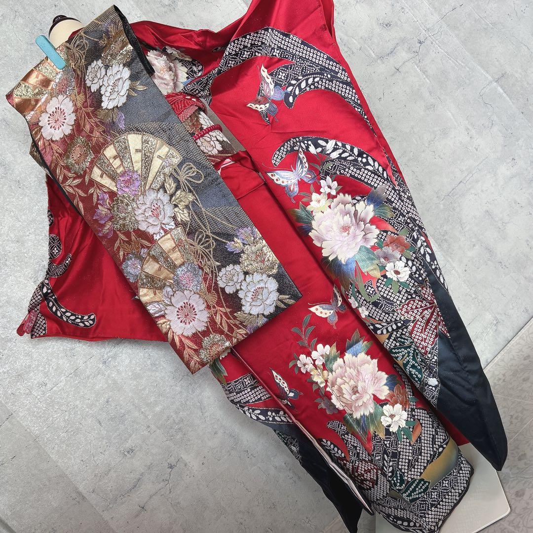 振袖 フルセット 正絹 赤 黒 華やか ボタン 古典柄 かっこいい系 k3