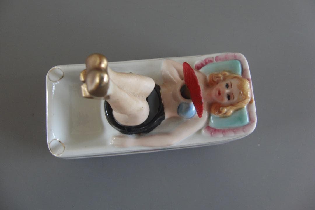 レア 50'sヴィンテージピンナップガール灰皿