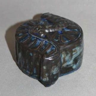 李朝瑠璃釉菊石形水滴』 李氏朝鮮 アンモナイト形 硯滴 水盂