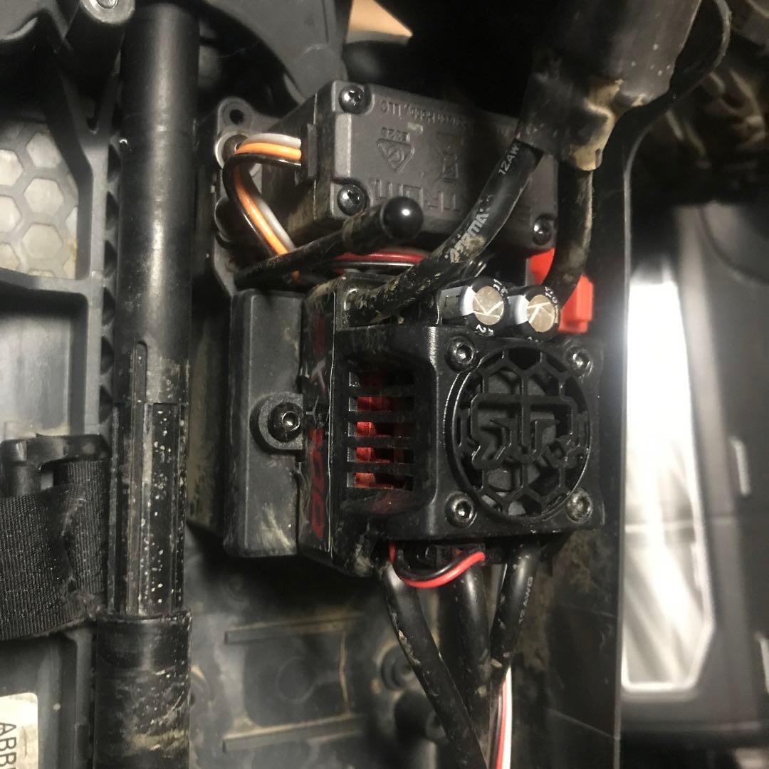 ARRMA ビッグロック 1/10