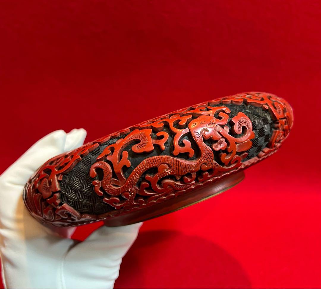 中国美術 古玩 堆朱 剔紅 漆彫 龍紋樣 寶相花紋樣 煙皿