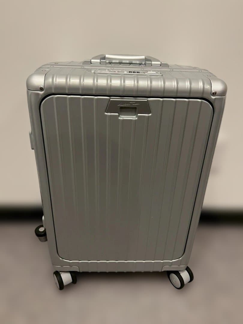 多機能キャリーケース【エナメルシルバーS】B27 Amazon | [リベティ] スーツケース キャリーケース S/M 多機能 耐衝撃