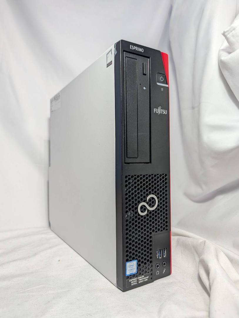 富士通 D588/BX 第9世代 i3/8GB/SSD256GB/Win11