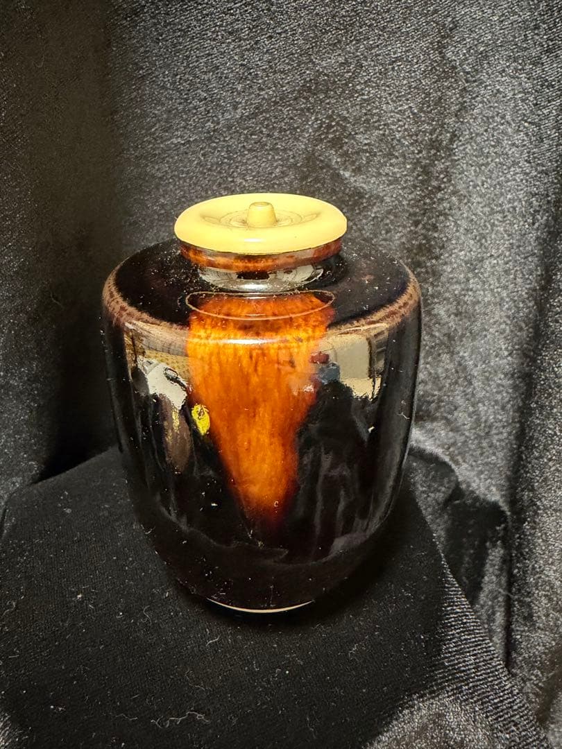 桶谷定一 陶器茶道具 骨董品 茶入れ 茶道具 直径5.5cm×高8cm