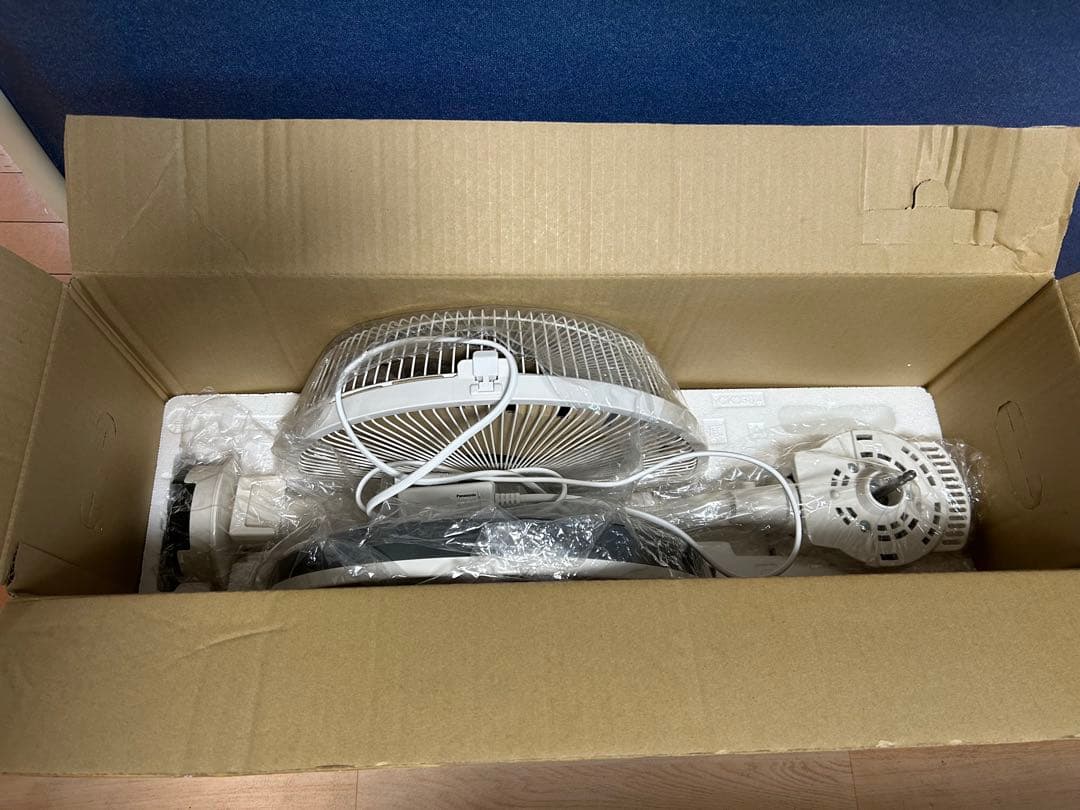 A*O様 Panasonic リビング扇風機 F-CS338