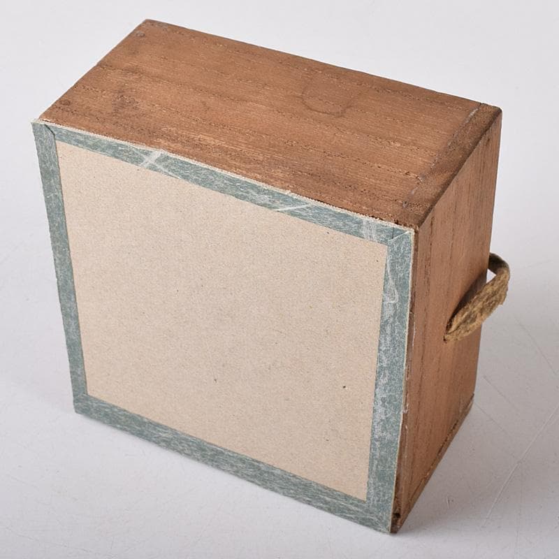 茶道具　竹製　黒塗　蟹文　菊形香合　松尾不俊斎花押　時代箱付　V　R8264