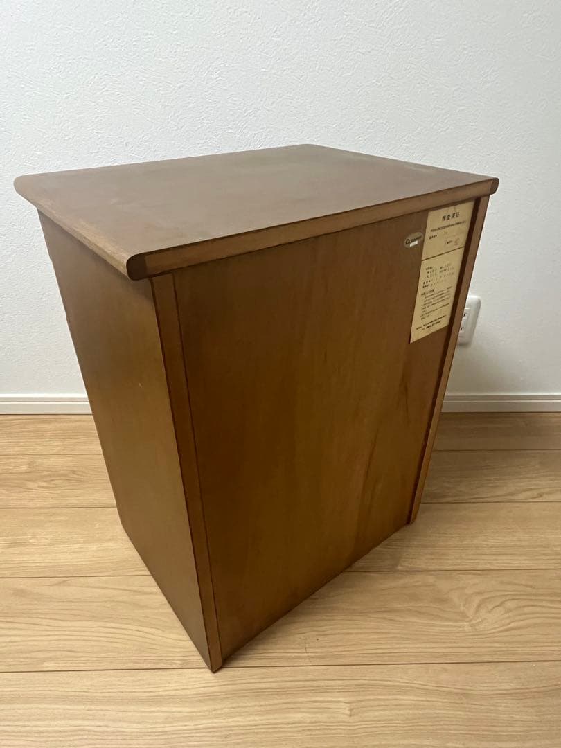 刑務所家具 ナラ材チェスト 5段収納 - メルカリ