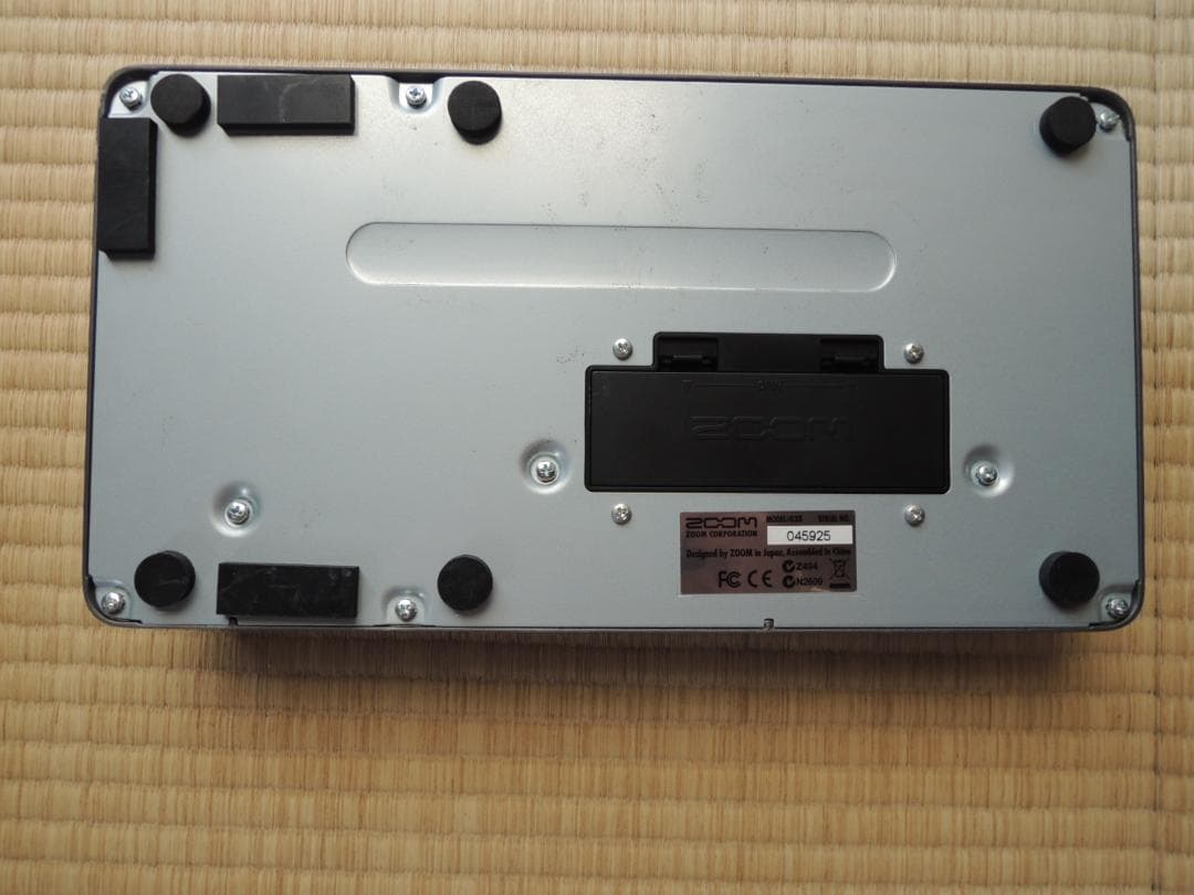 ☆新品同様☆ZOOM G3X（元箱、電源、説明書その他）