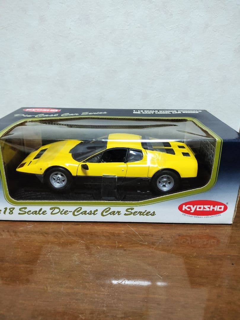 京商1/18 フェラーリ512BB 【希少初期パッケージ新品未開封イエロー