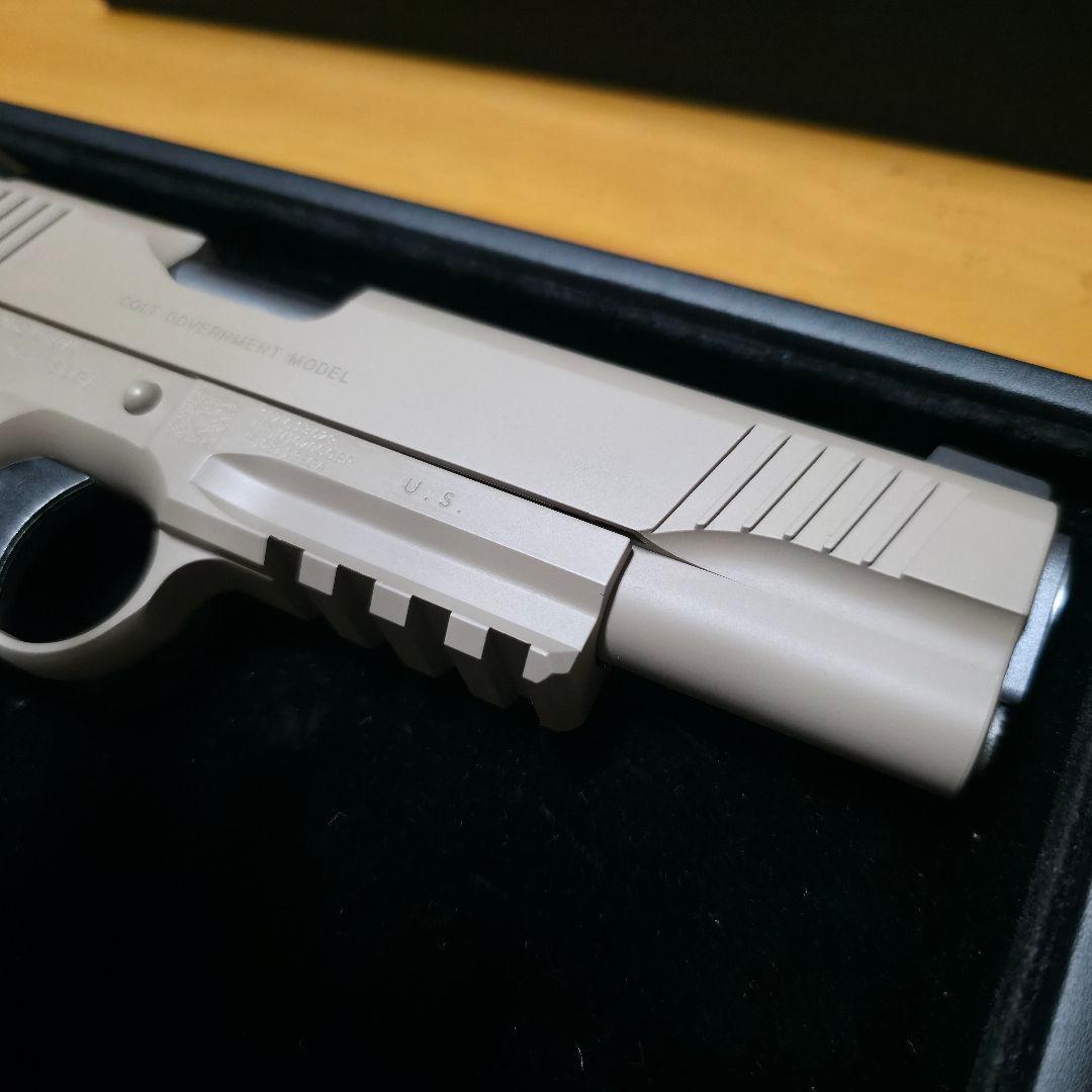 東京マルイ M45A1 CQB PISTOL 予備マガジン付き