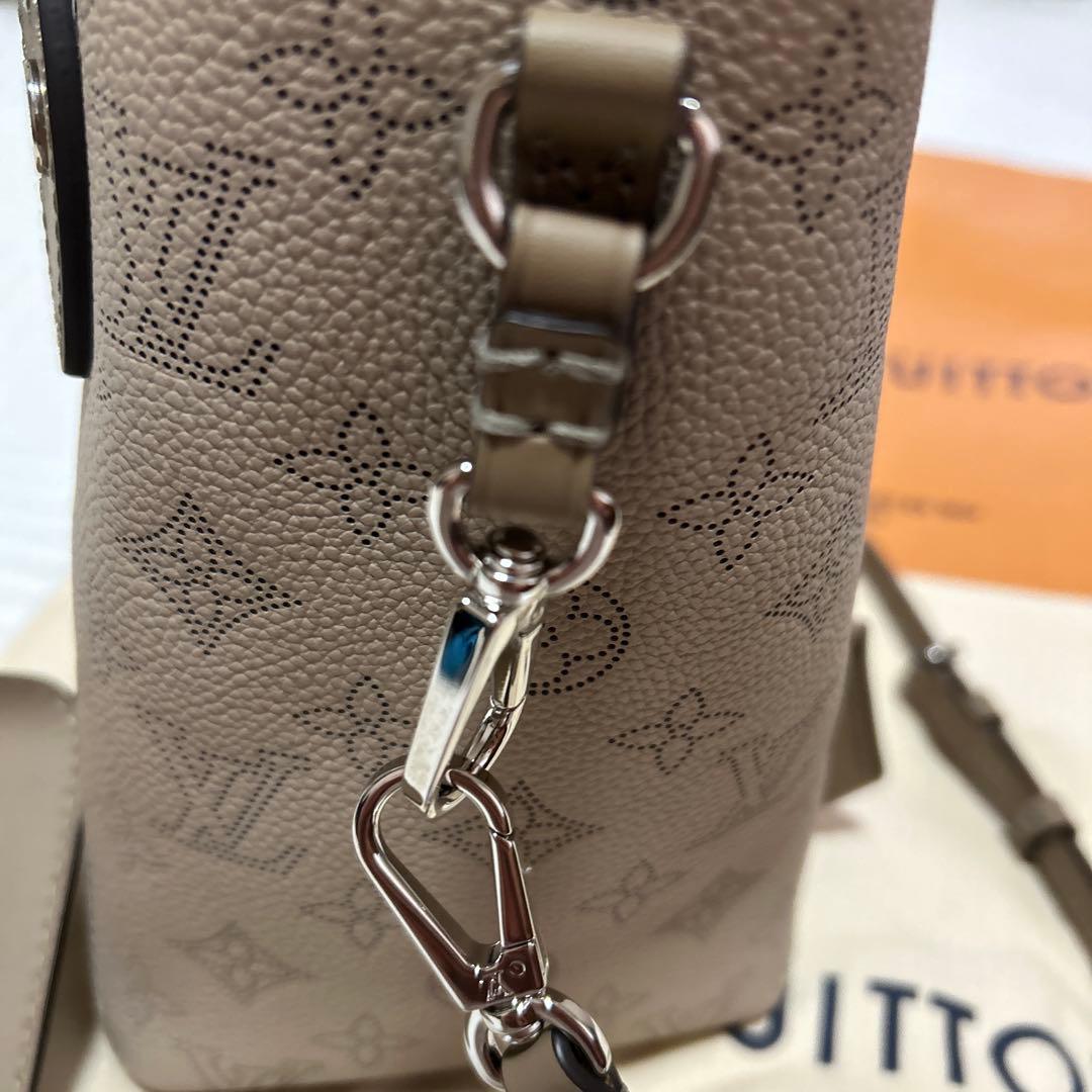 Louis Vuitton ショルダーバッグ マヒナ　ヒナPM ガレ　未使用品