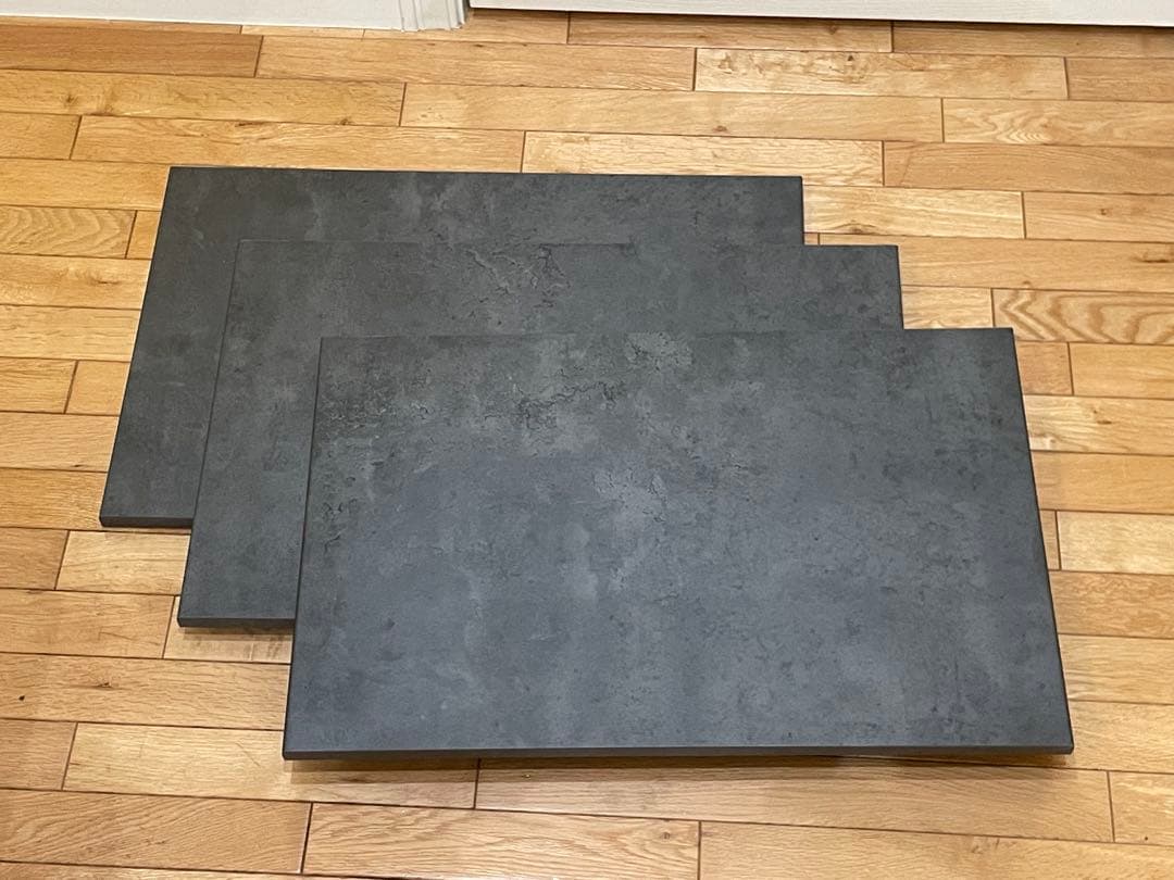 IKEA カルヴィーケン ダークグレー コンクリート調の扉3枚