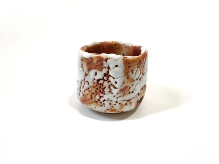 作家物　陶芸家　林正太郎　志野　紅志野　酒器　ぐい呑　酒盃　箱なし