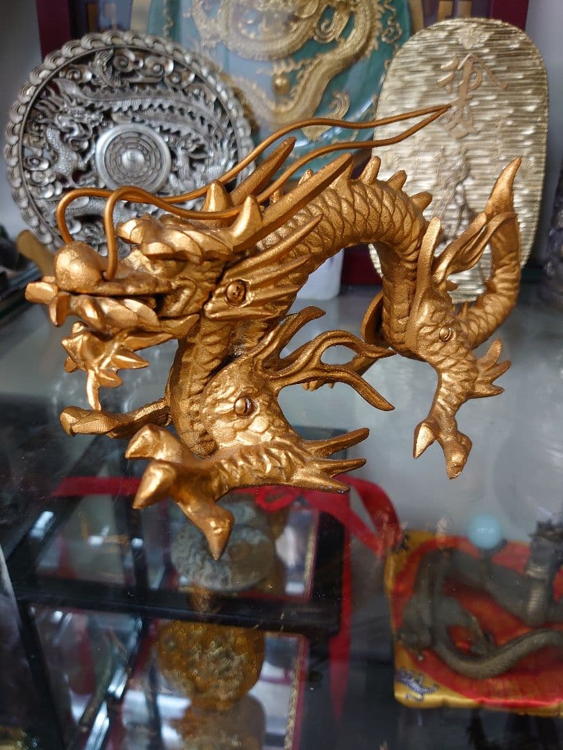 開運 龍 龍神 龍神兜 金色エンブレム 【メタル製】