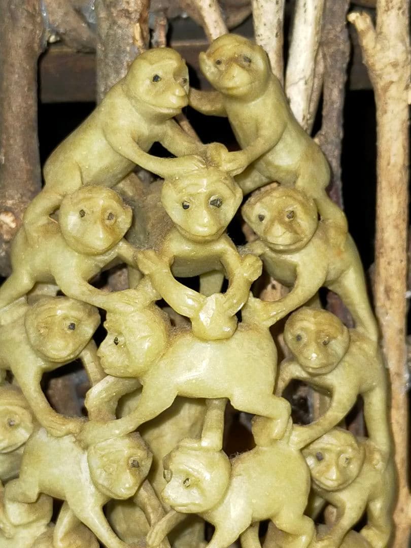 中国 緑石 石 彫刻 とても古い 骨董 古玩