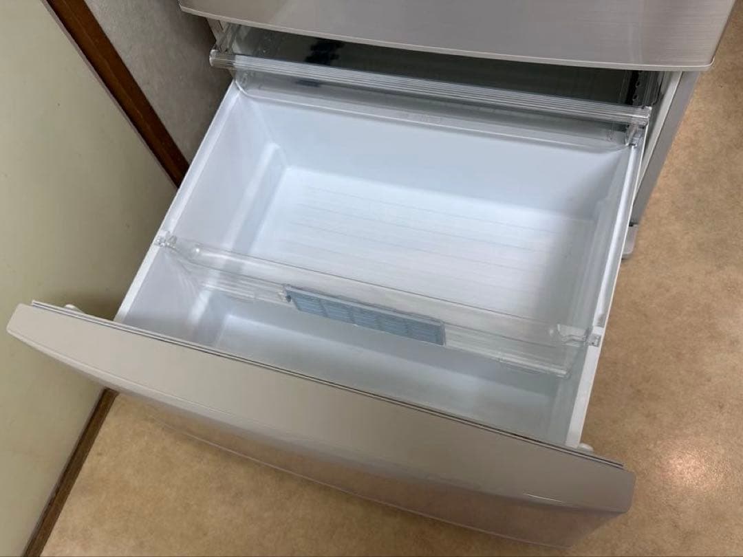 【送料込み】大型冷蔵庫　Panasonic NR-FVM470S-N