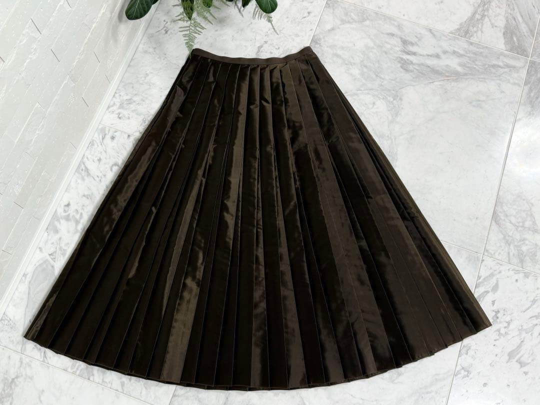 美品★24年Drawer ドゥロワー PRE2タフタプリーツスカート36