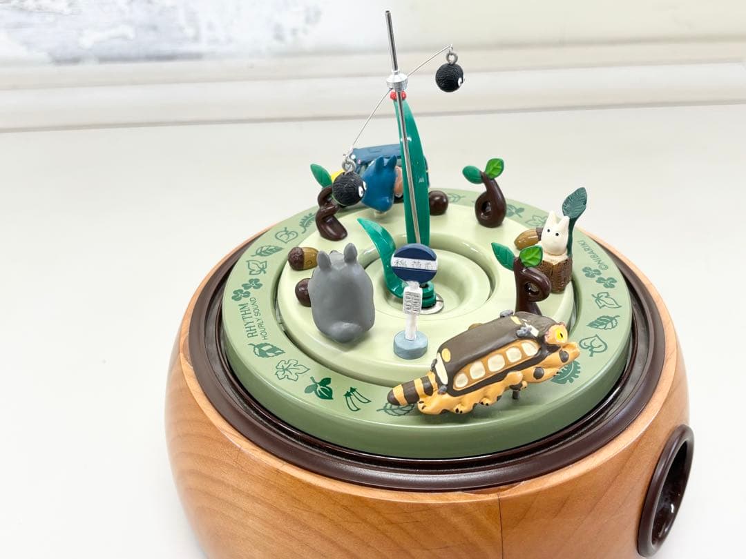 希少品】となりのトトロ からくり時計 どんぐりドーム オルゴール