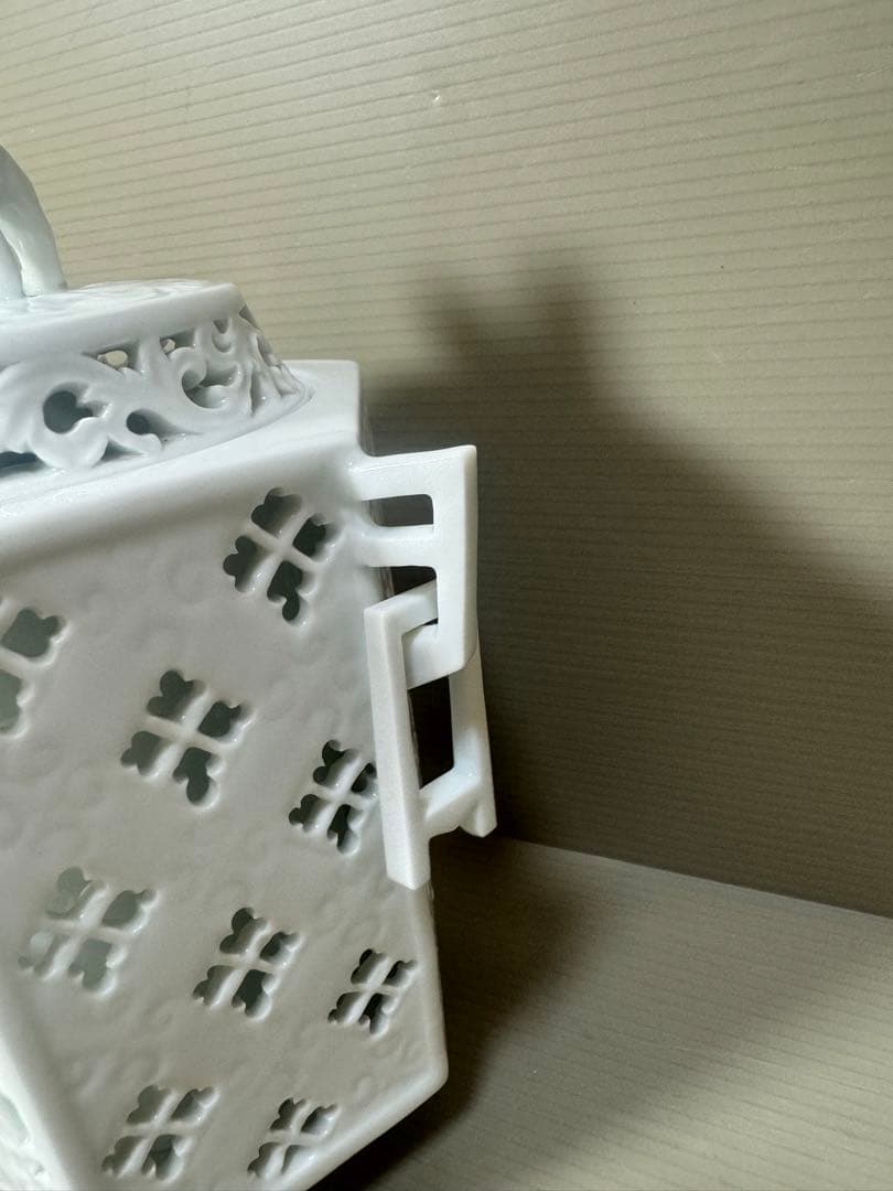 2180 杉原一壷 白磁 六角 透かし 獅子 三足 香炉 未使用 - sararetails.com