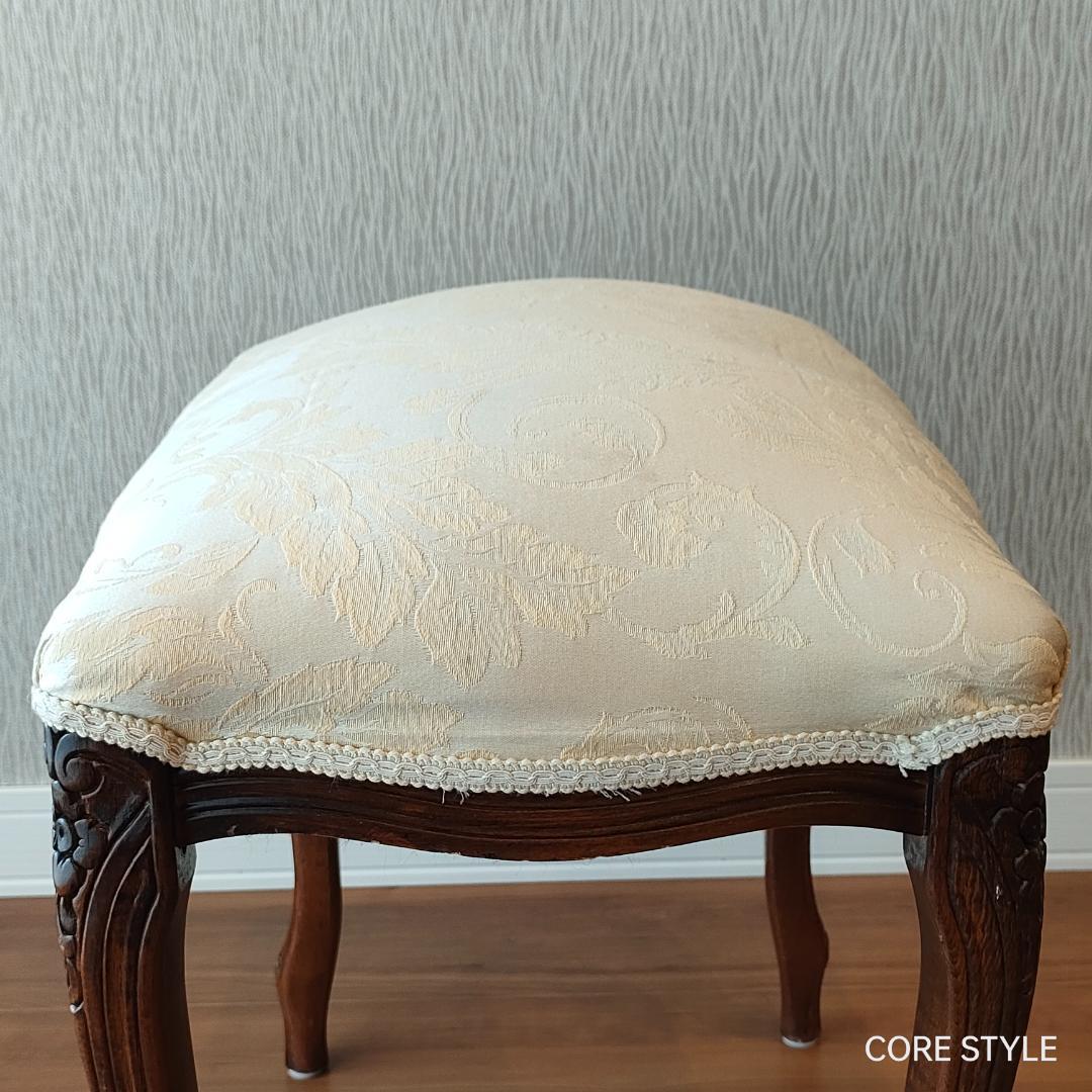 アンティーク スツール オットマン　イタリア 猫脚 　S2