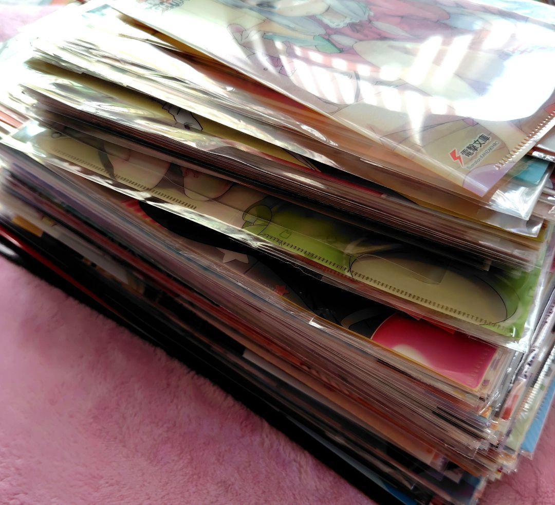 2556】300枚程度 美少女系 アニメ クリアファイル 大量 まとめ売り