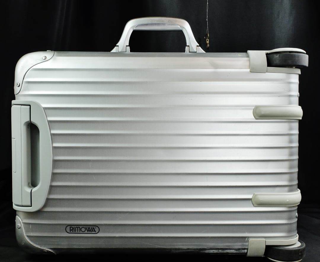 リモワ 919.52『Lufthansa』 廃盤2輪 キャビン・トロリー 35L RIMOWA