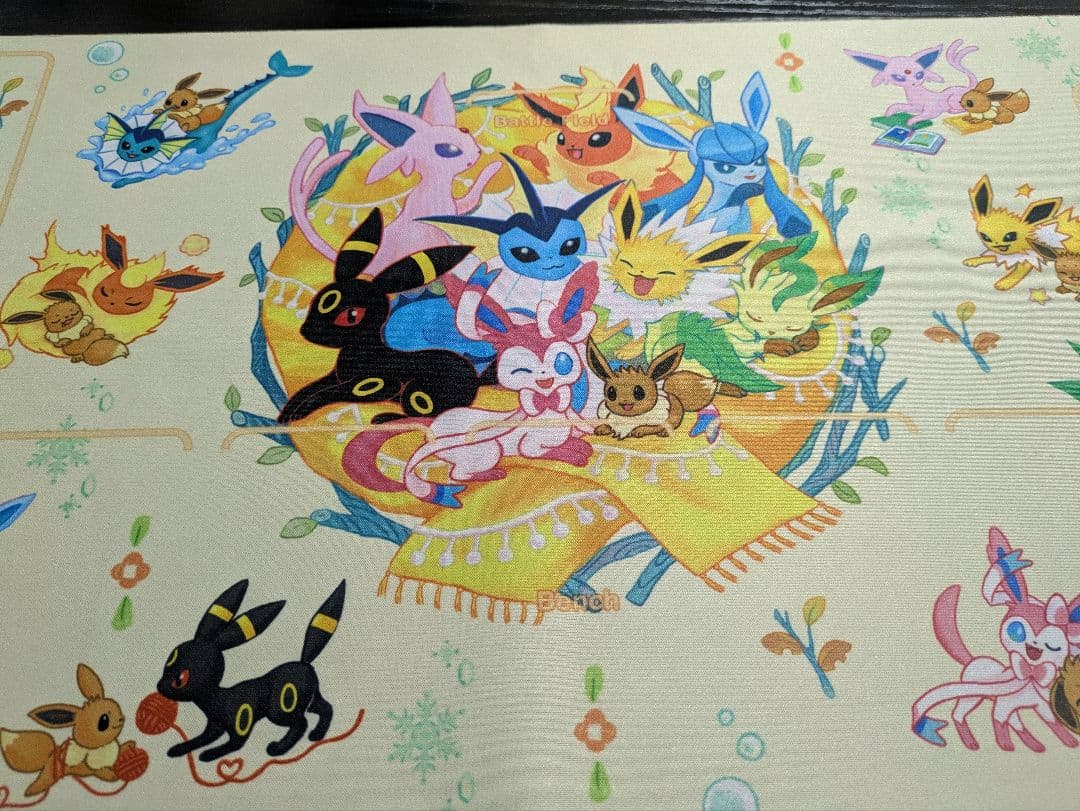 値下げしました、ポケカスリーブ＆ブイズプレイマット＆ダイスセット