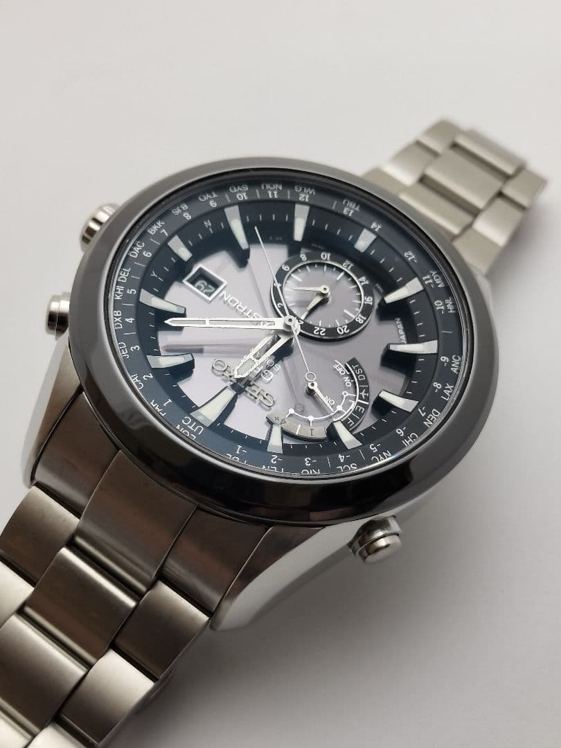 セイコー　アストロン　GPS ソーラー　7x52-0AA0 チタニウム