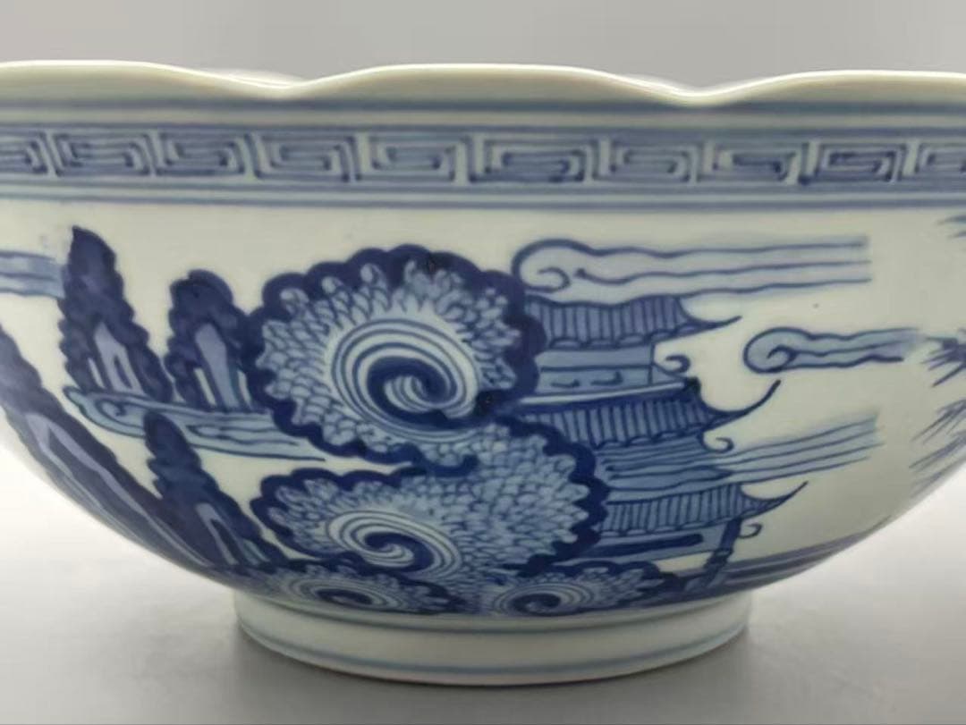 古代中国　宣徳染め付茶碗