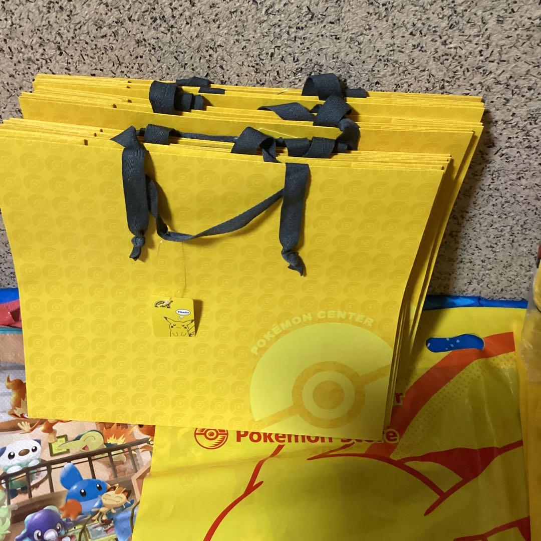 3671ポケットモンスターギフトバッグピカチュウセット Amazon