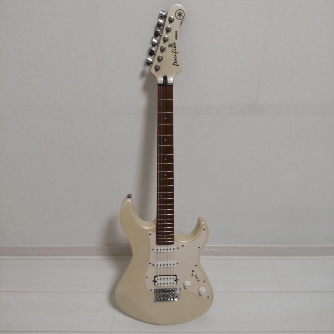 YAMAHA PACIFICA PAC112C Ⅱ
