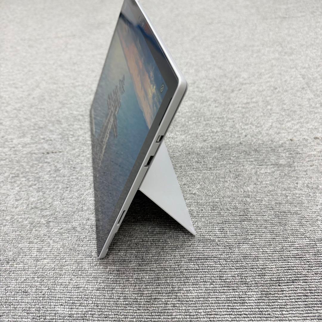 Microsoft Surface Pro 5 4GB / 128GB LTE