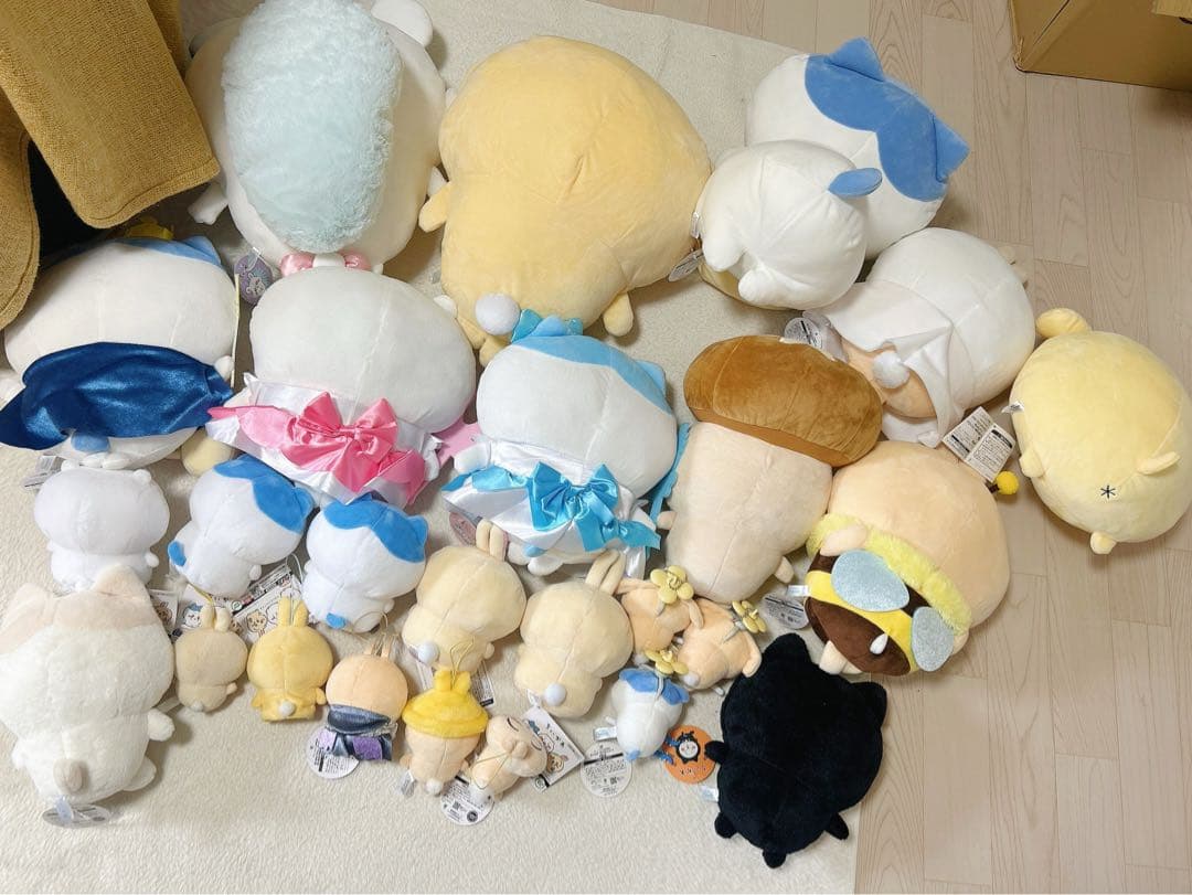 ちいかわぬいぐるみまとめ売り。うさぎ、ちいかわ、ハチワレぬいぐるみ。