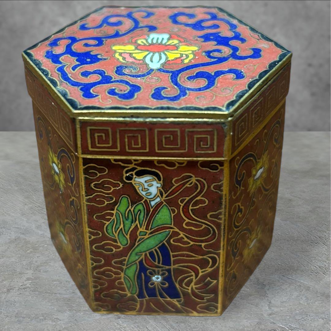 中国美術】七宝焼 絵付 人物画 古美術 骨董品 アンティーク小物入れ 刻印